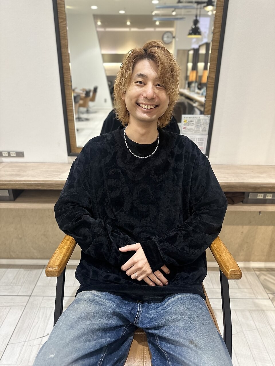 公式】HAIR & MAKE EARTH EARTH/A アクロスプラザ与次郎店 | 美容室